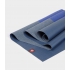Профессиональный складной каучуковый коврик для йоги Manduka EKO Superlite Travel Mat 180*61*0,15 см - Amethyst Stripe