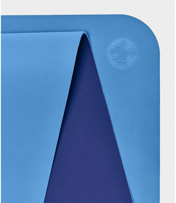 Коврик для йоги для начинающих из ТПЕ Manduka Begin Yoga Mat 172*61*0,5 см - Light Blue